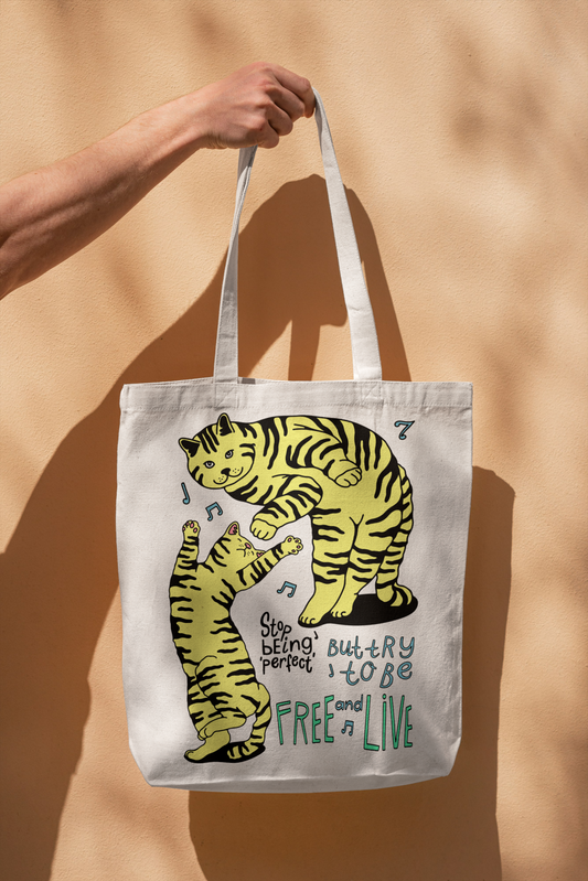 Free and Live Cat Canvas Tote Bag